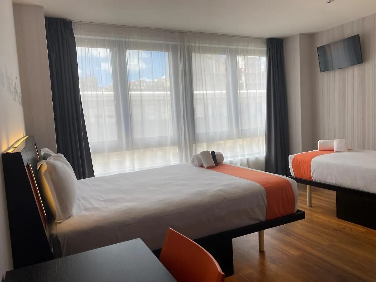 Easyhotel Lisbona Hotel