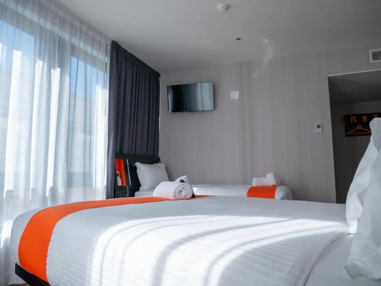 ** Hotel Easyhotel Lisbona Portogallo