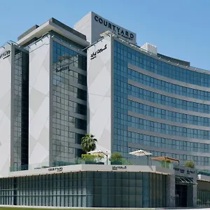 **** מלון Courtyard By Marriott World Trade Centre, איחוד האמירויות הערביות